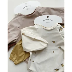 2 PACK DINNER BIB LONG SLEEVE