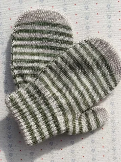 2 PACK FILLA MITTENS