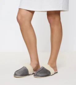 Accessories Slipper 03