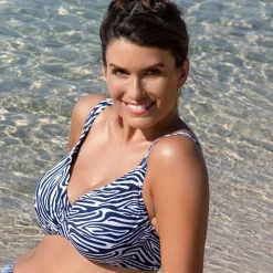 Adjustable bikini top