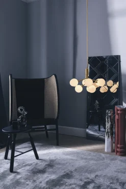 Apiales 9, brushed brass / opal