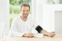 Blodtryksmåler til overarmen BM 26