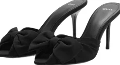 Bow heel sandals