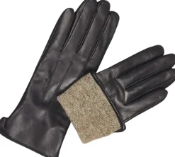 CariannaMBG Glove