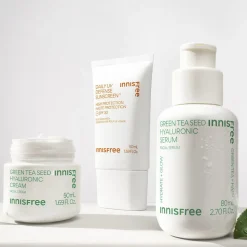 Daily UV Defense Sunscreen SPF 30 - UVA and UVB Protection