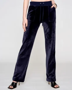Del Ray Classic Velour Pant Pocket Design