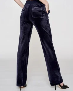 Del Ray Classic Velour Pant Pocket Design