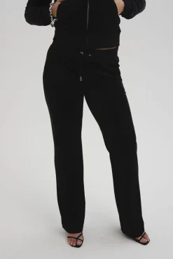 Del Ray Classic Velour Pant Pocket Design
