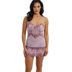 EMBRACE LACE CHEMISE