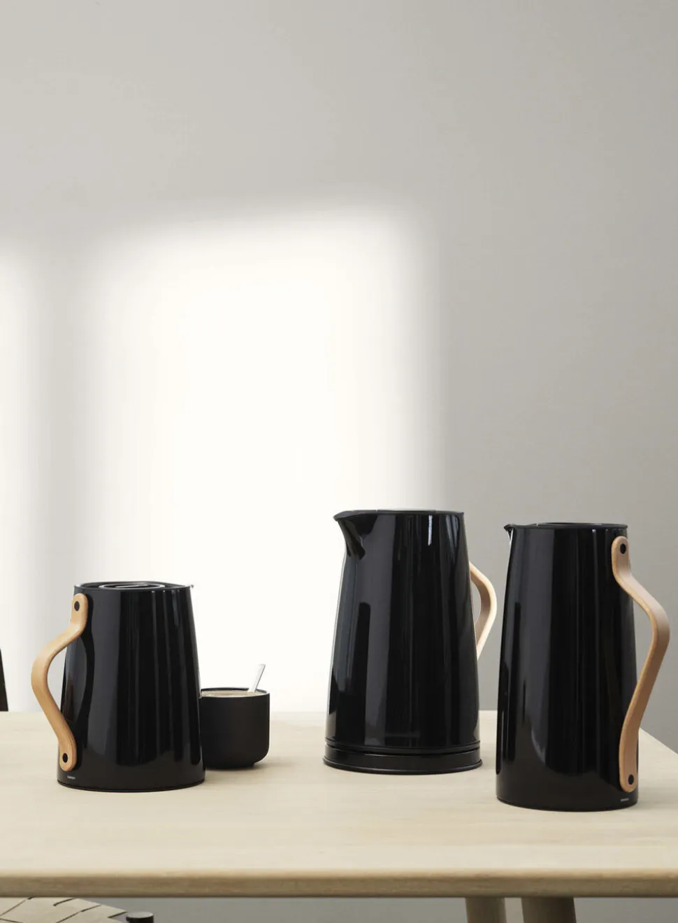 Emma termokande, te 1 l, black