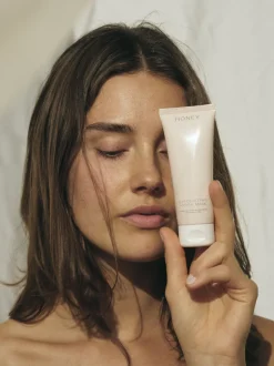 Exfoliating Hydra Mask