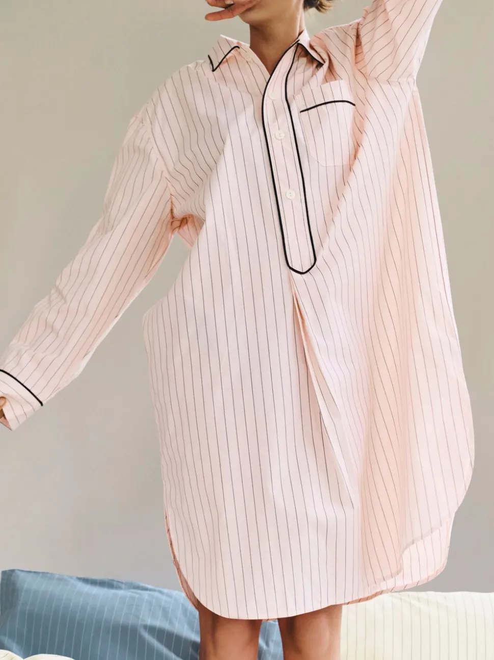Fineline Long Nightshirt-M/L-Soft pink