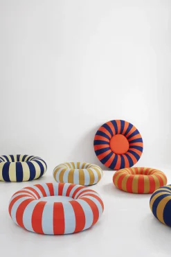 FLOAT, LARGE, DARK BLUE/RED