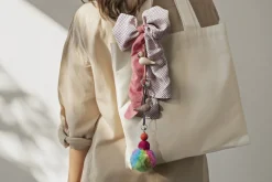 Fugl guld nøglering med naturlæder eg