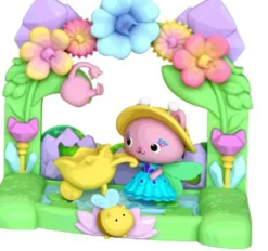 Gabbys Movie Balcony - Cr