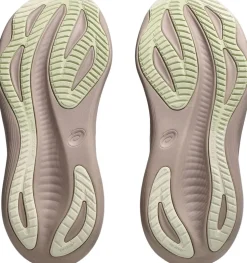 Gel-Nimbus 27 Løbesko