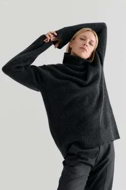 Hanna x MDNC Sweater – 100% Cashmere