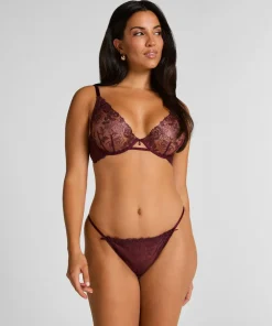 Hollie Highleg Thong