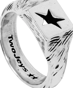 Hollow Star Ring