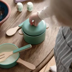 Køkkengryde og -pandesæt, træ