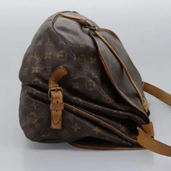 Louis Vuitton Saumur