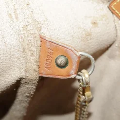 Louis Vuitton Shoulder Bags
