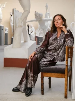 Lunet Paisley Border Pants