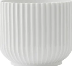 Lyngby Urtepotteskjuler