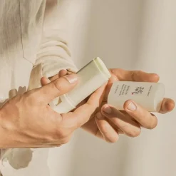 Matte Sun Stick : Mugwort + Camelia