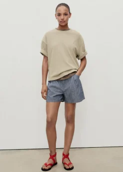 Mid-rise striped denim shorts