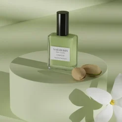 NAILBERRY Pistachi-Oh!