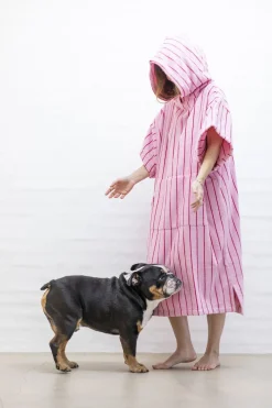 Naram Poncho - baby pink & ski patrol