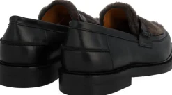 Penny loafer med blød pelsdetalje