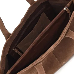 Rozzano shopper Naomi