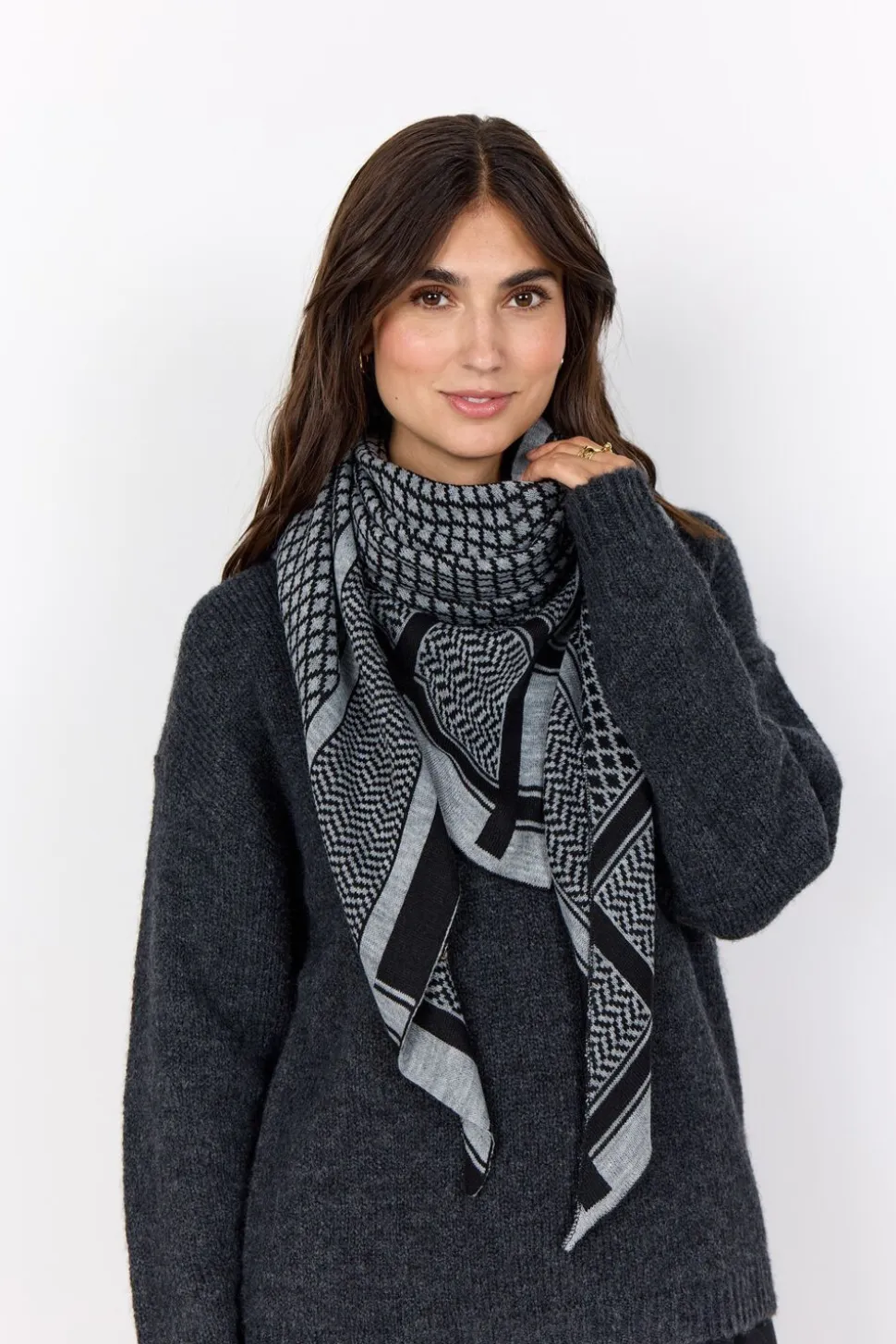 SC-BUKET 3 Tørklæde Grå