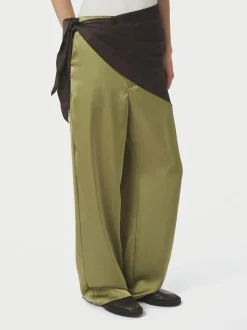 Serina Heavy Sateen Big Scarf