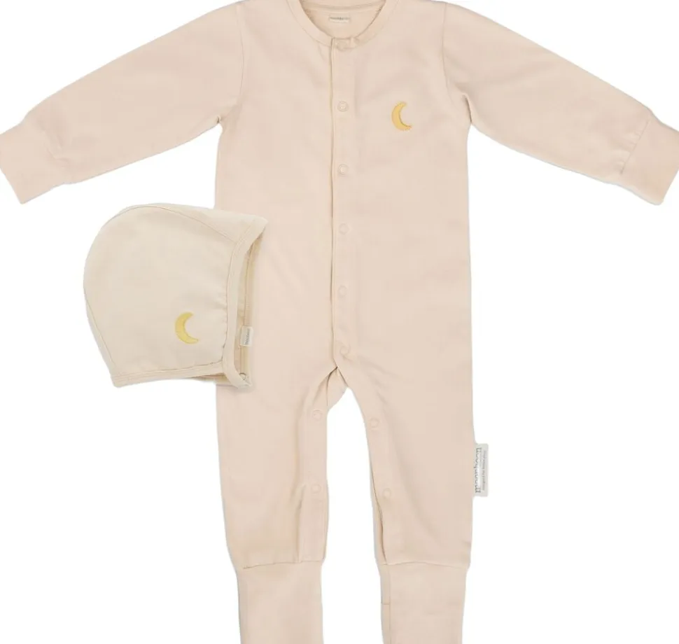 Sleep suit & bonnet giftbox