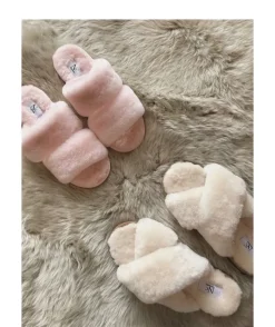 Slippers Straps (of 100% New Zealand Sheepskin) Pink