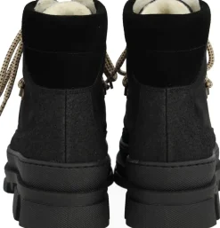 Snørestøvle med uldfoer