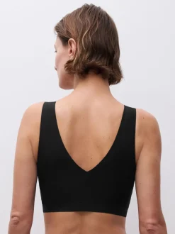 SoftStretch Padded Top