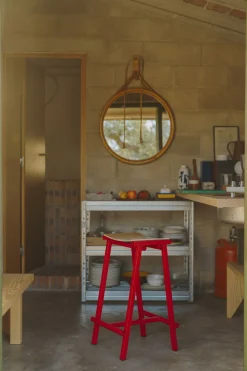 Taburete 8 Bar stool Low Signal red