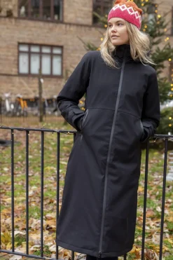 The Danedogwalker Raincoat