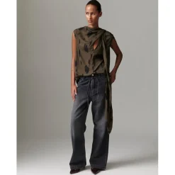 Timett - Abstract Animal