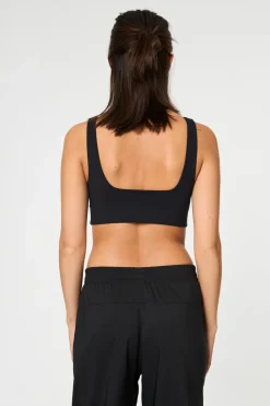 Tommy Bra, Square-Neck