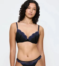 Triumph Comfort Glam WHU