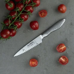 Universal kniv 11,5 cm m/takker