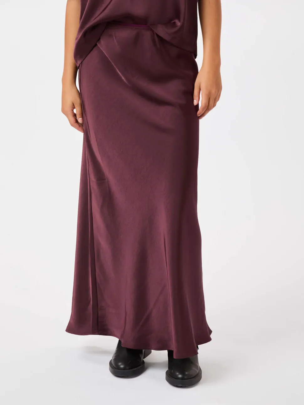Vicky Heavy Sateen Skirt