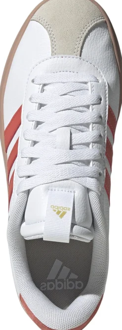 VL Court 3. 0 Sneakers