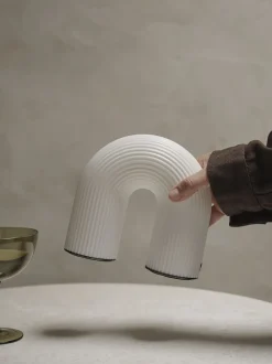 Vuelta Portable Lamp - White