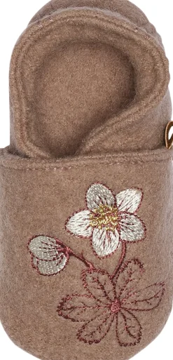 Winter rose wool slippers